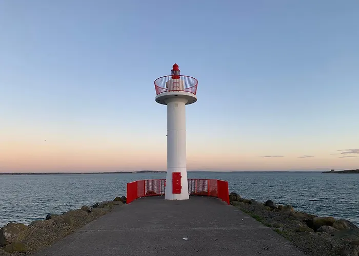 Howth Village 2 *