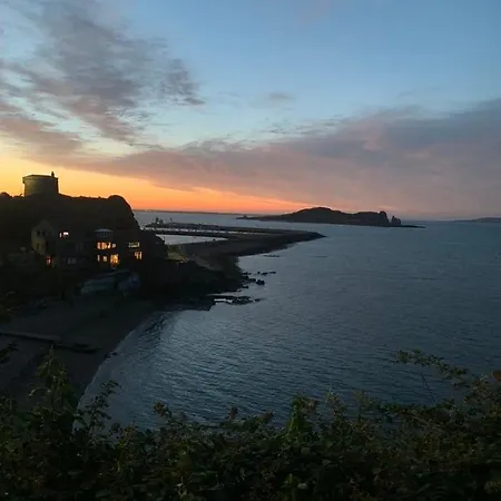 Howth Village 2 *