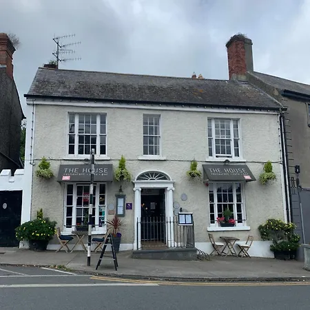 Howth Village 2 * 都柏林