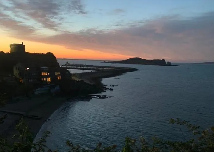 Howth Village 2 *